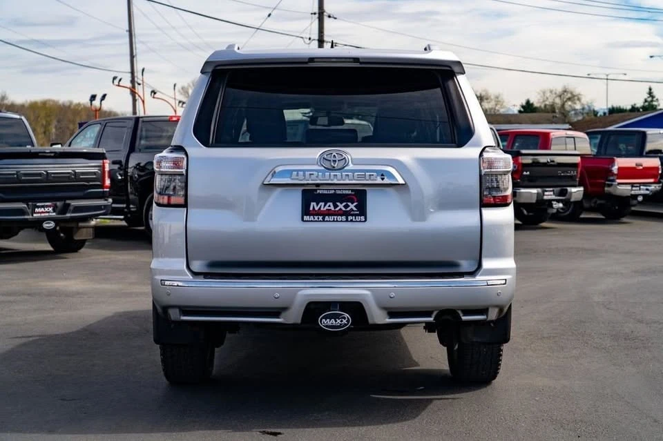 2019 Toyota 4Runner 5th Gen - Image 10 of 20