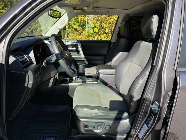 2019 Toyota 4Runner 5th Gen - Image 11 of 12
