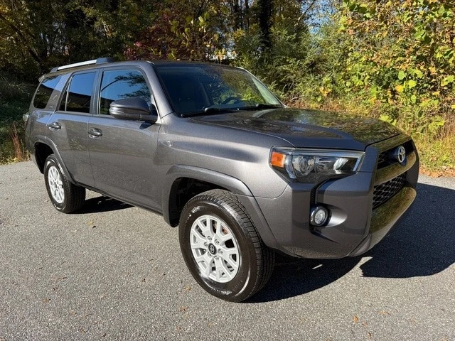 2019 Toyota 4Runner 5th Gen - Image 4 of 12