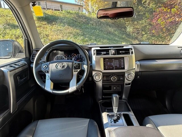 2019 Toyota 4Runner 5th Gen - Image 10 of 12