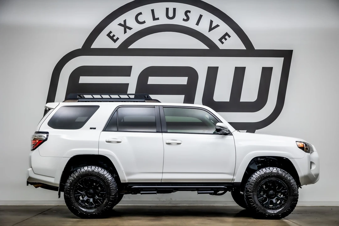 2019 Toyota 4Runner 5th Gen - Image 9 of 12