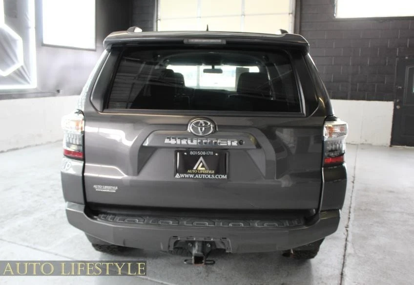 2019 Toyota 4Runner 5th Gen - Image 11 of 21