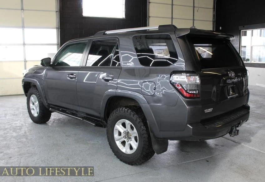2019 Toyota 4Runner 5th Gen - Image 7 of 21
