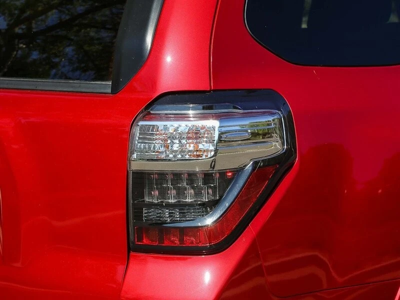 2019 Toyota 4Runner 5th Gen - Image 14 of 21