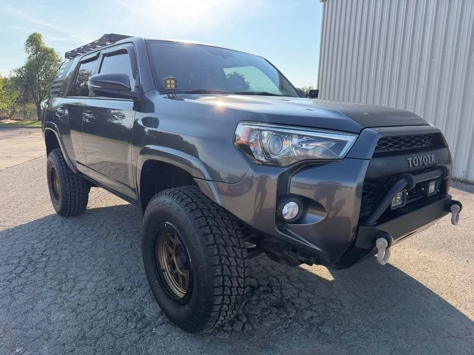 2019 Toyota 4Runner 5th Gen - Image 2 of 20