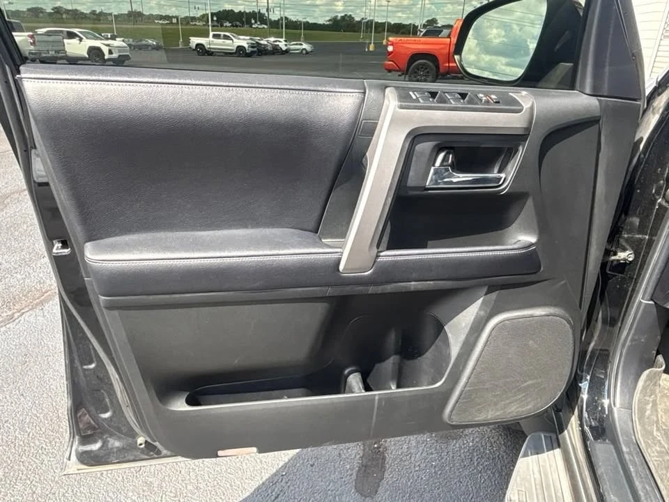2019 Toyota 4Runner 5th Gen - Image 6 of 13
