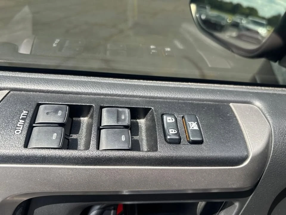2019 Toyota 4Runner 5th Gen - Image 7 of 13
