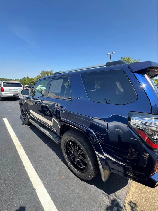 2019 Toyota 4Runner 5th Gen - Image 4 of 8