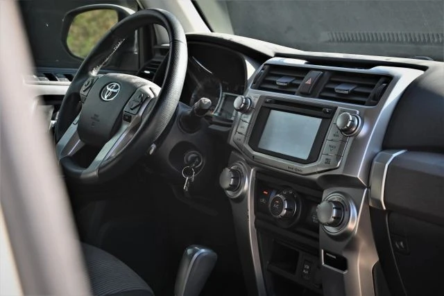 2019 Toyota 4Runner 5th Gen - Image 10 of 19