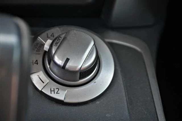 2019 Toyota 4Runner 5th Gen - Image 11 of 19