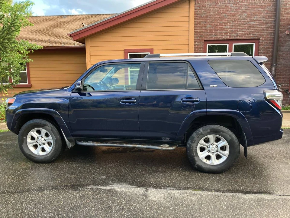 2019 Toyota 4Runner 5th Gen - Image 2 of 10