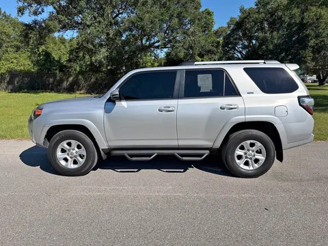 2019 Toyota 4Runner SR5 Premium Sport Utility 4D