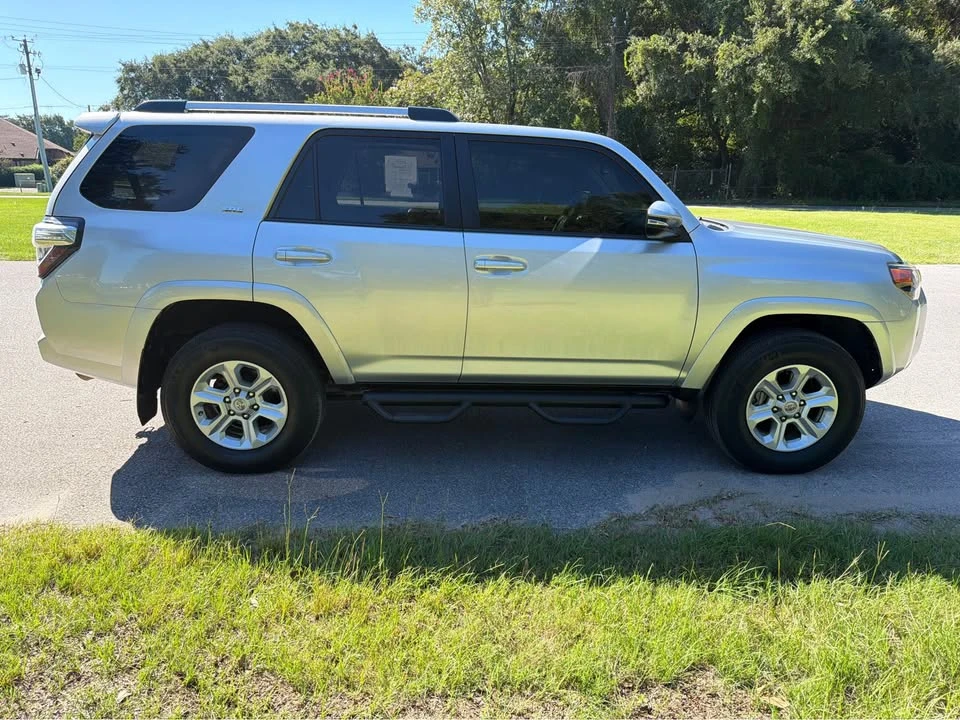 2019 Toyota 4Runner 5th Gen - Image 3 of 14