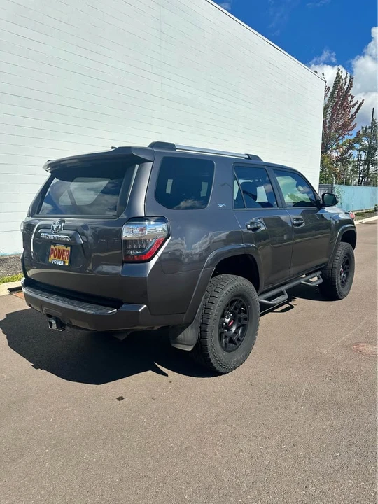 2019 Toyota 4Runner 5th Gen - Image 5 of 19
