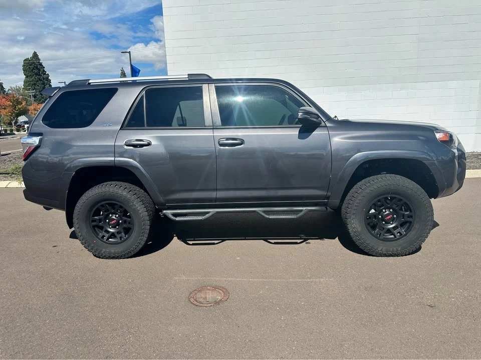 2019 Toyota 4Runner 5th Gen - Image 4 of 19