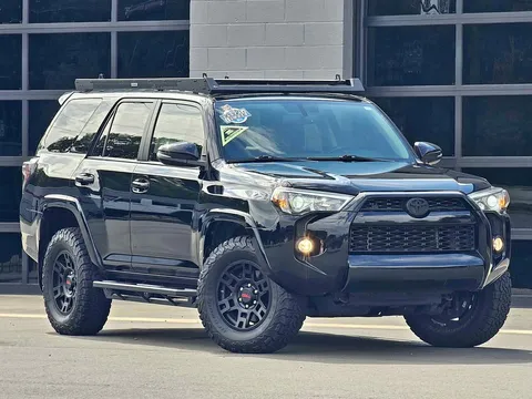 2019 Toyota 4Runner SR5 Premium Sport Utility 4D