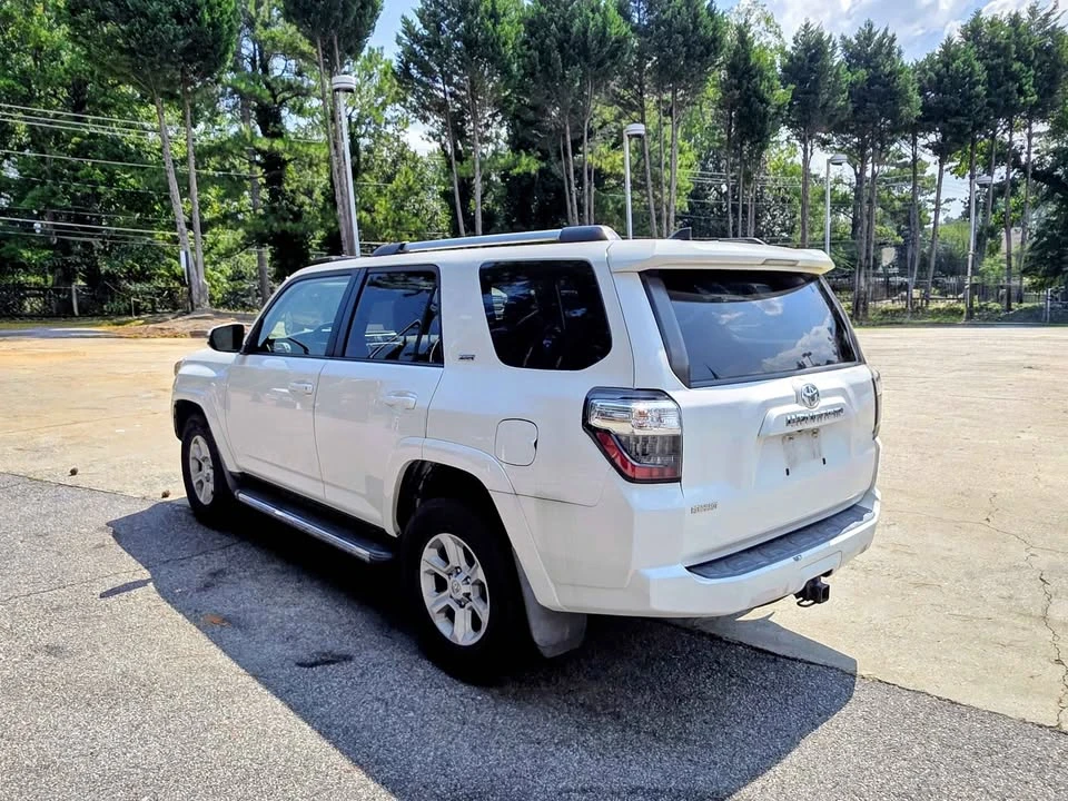 2019 Toyota 4Runner 5th Gen - Image 9 of 12