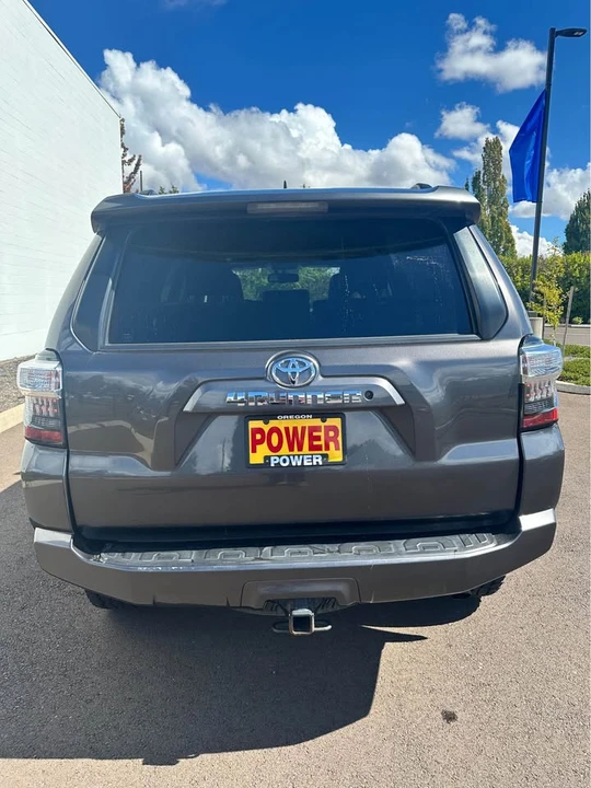 2019 Toyota 4Runner 5th Gen - Image 6 of 19