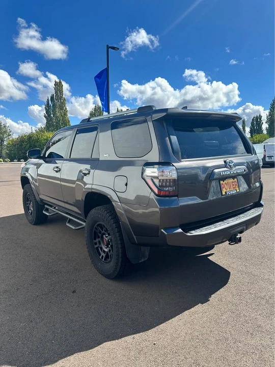 2019 Toyota 4Runner 5th Gen - Image 7 of 19