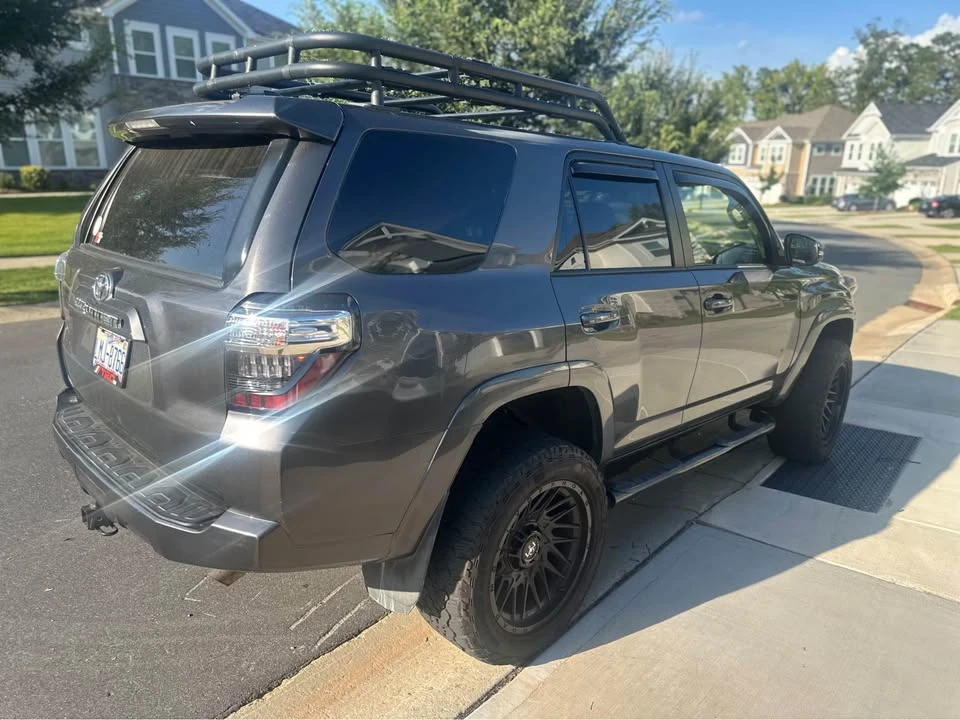 2019 Toyota 4Runner 5th Gen - Image 9 of 13