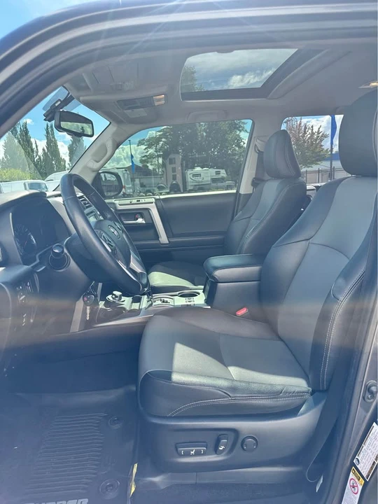 2019 Toyota 4Runner 5th Gen - Image 9 of 19