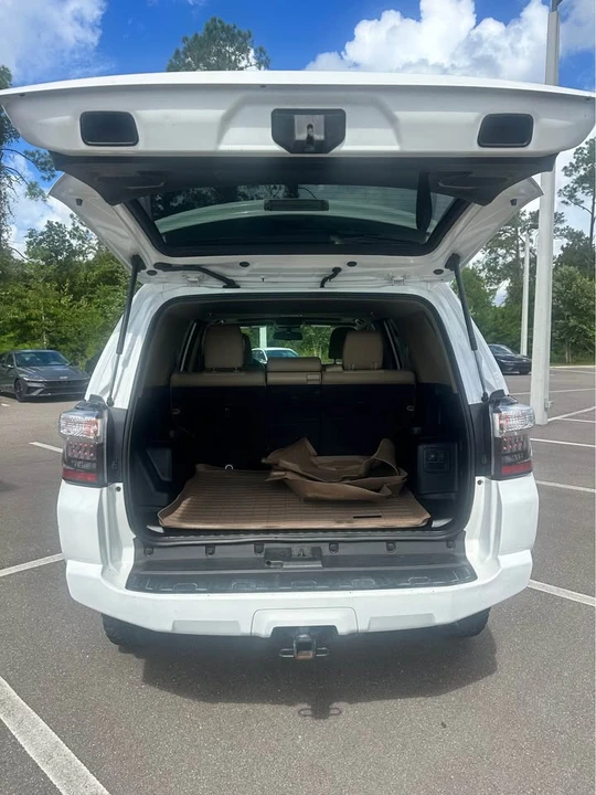2019 Toyota 4Runner 5th Gen - Image 5 of 9