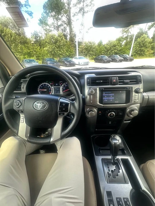 2019 Toyota 4Runner 5th Gen - Image 8 of 9