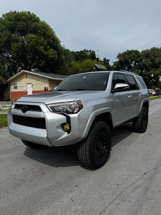 2019 Toyota 4Runner 5th Gen - Image 3 of 16
