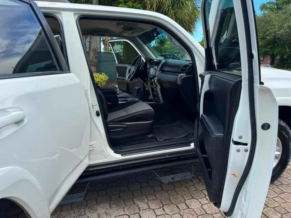 2019 Toyota 4Runner 5th Gen - Image 8 of 18
