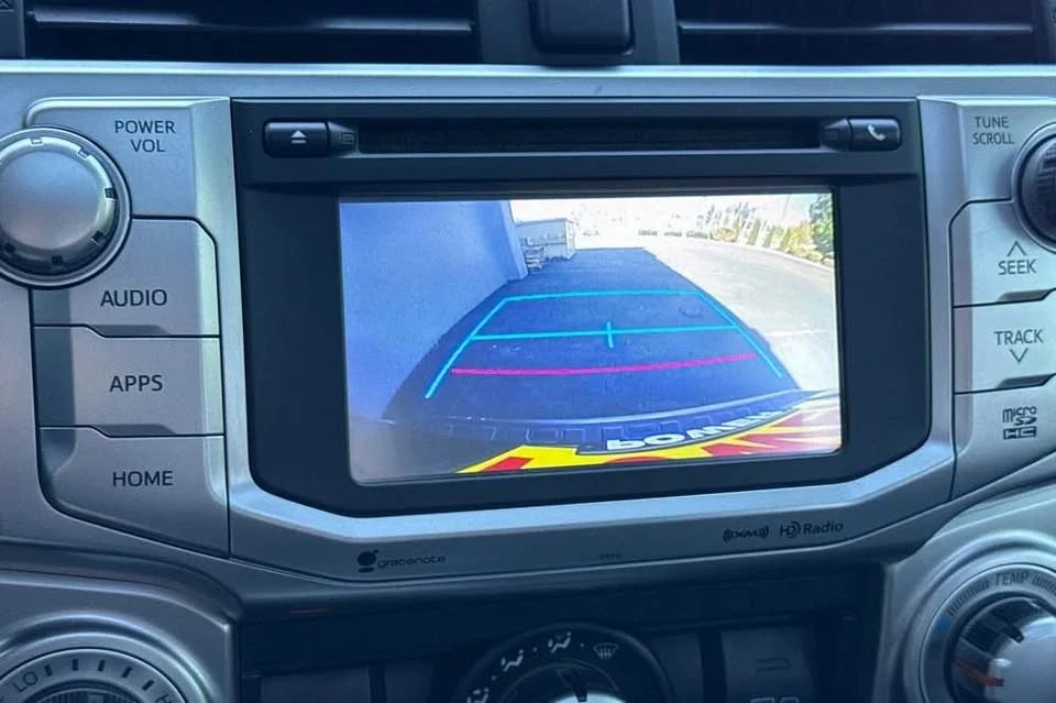2019 Toyota 4Runner 5th Gen - Image 17 of 20