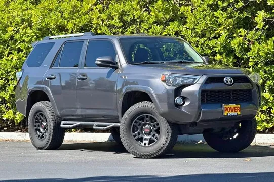 2019 Toyota 4Runner SR5 Premium Sport Utility 4D