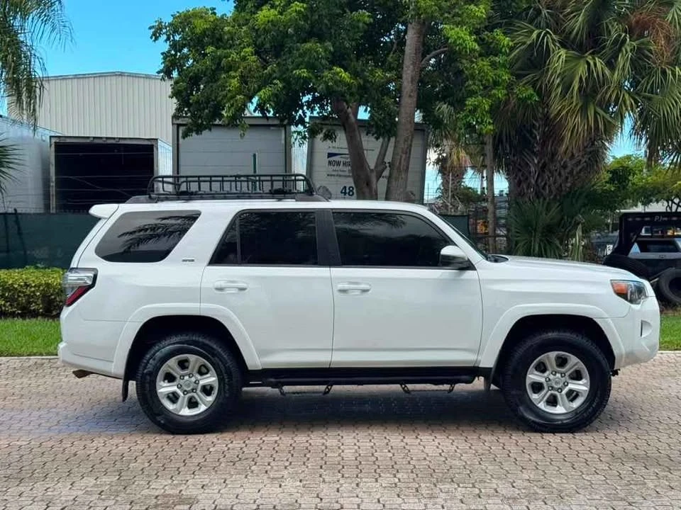 2019 Toyota 4Runner 5th Gen - Image 3 of 18