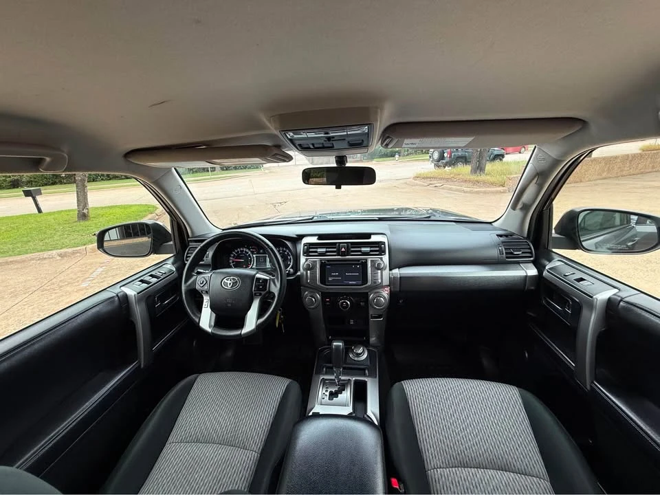 2019 Toyota 4Runner 5th Gen - Image 7 of 19