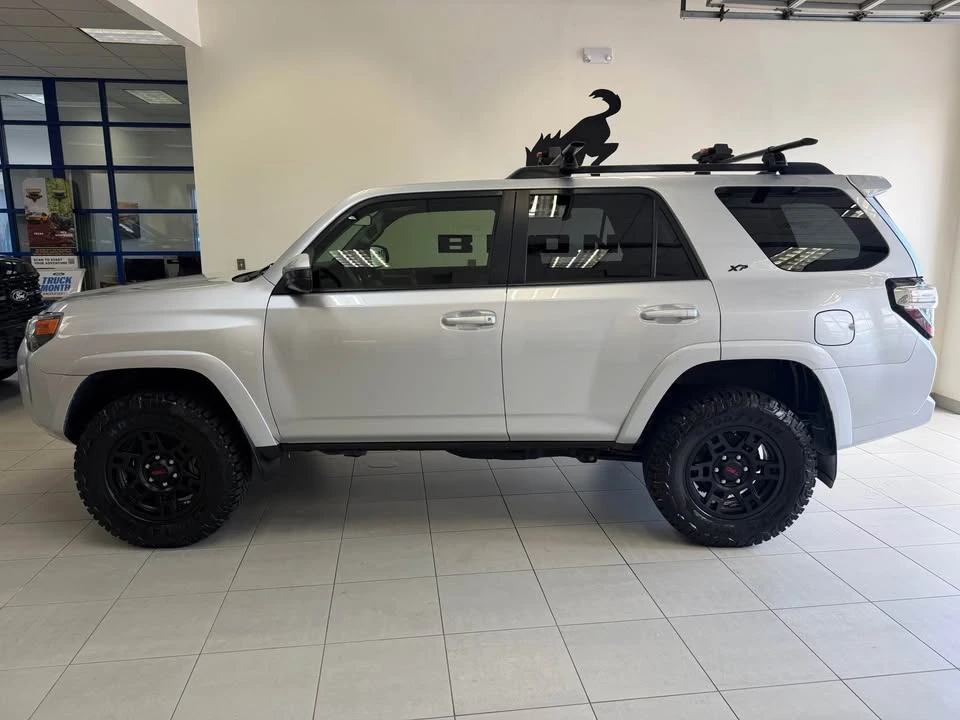 2019 Toyota 4Runner 5th Gen - Image 2 of 8