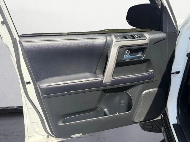 2019 Toyota 4Runner 5th Gen - Image 14 of 21