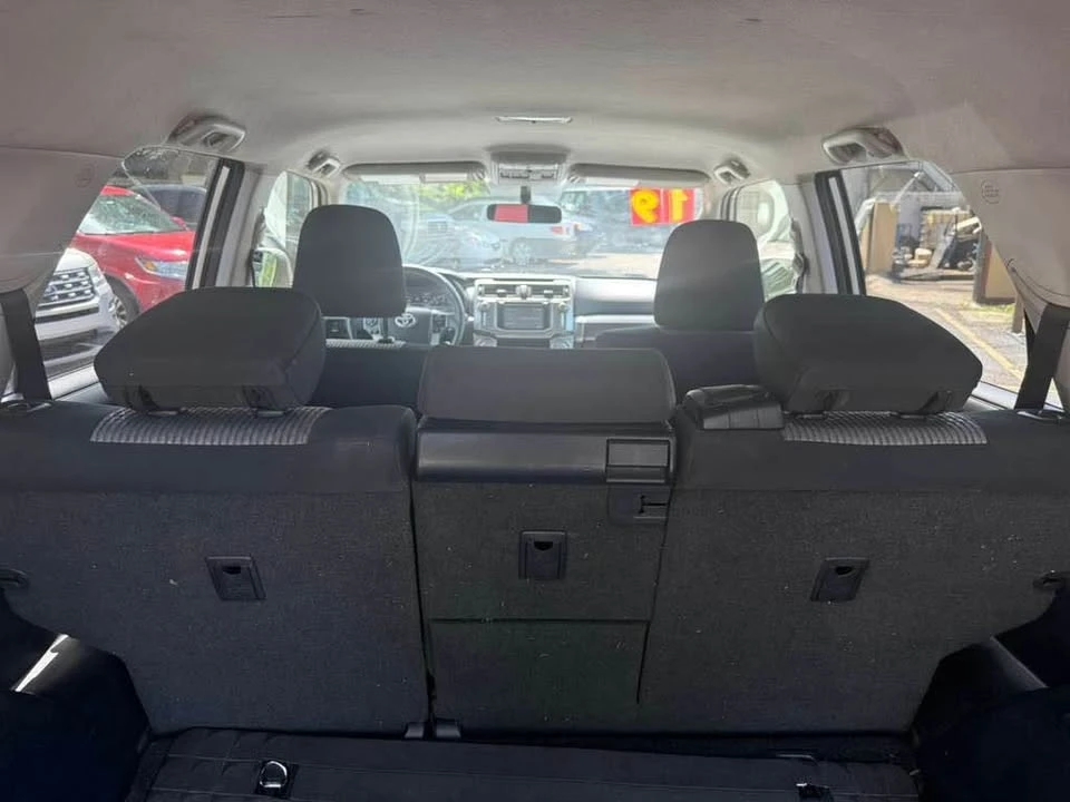 2019 Toyota 4Runner 5th Gen - Image 8 of 10