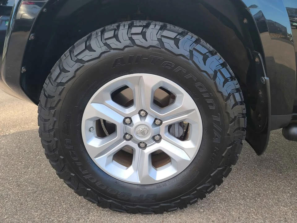 2019 Toyota 4Runner 5th Gen - Image 9 of 18