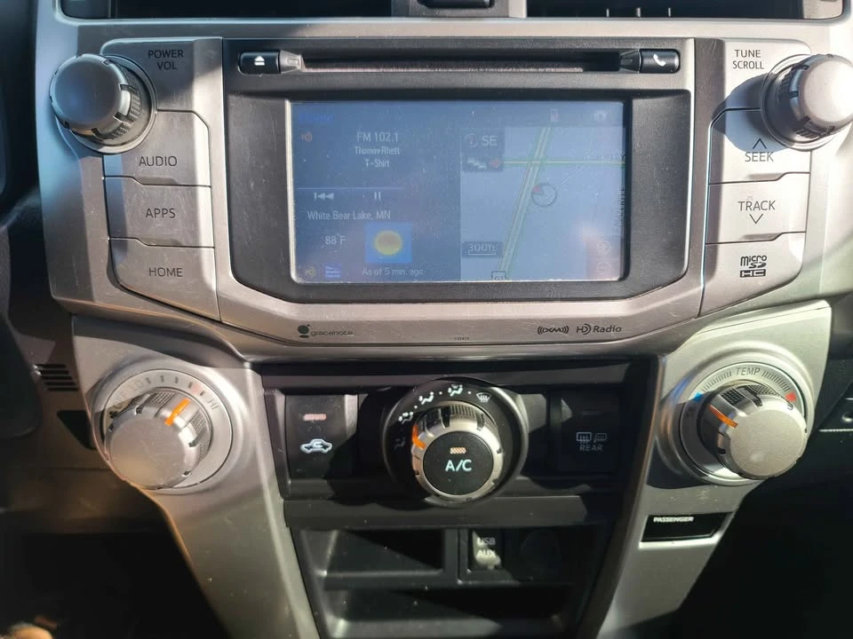 2019 Toyota 4Runner 5th Gen - Image 15 of 18