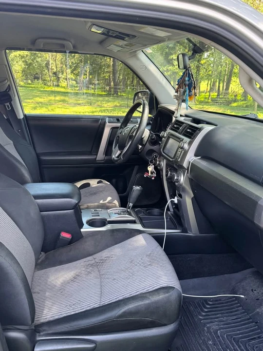2019 Toyota 4Runner 5th Gen - Image 3 of 10
