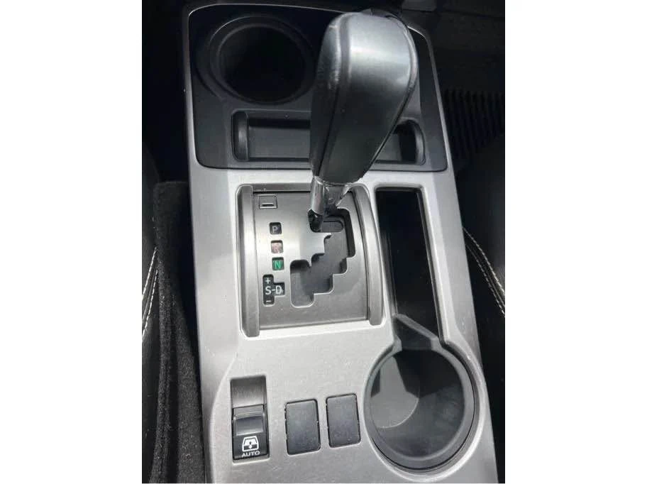 2019 Toyota 4Runner 5th Gen - Image 15 of 16