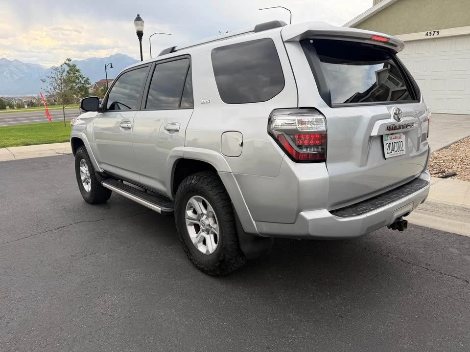2019 Toyota 4Runner 5th Gen - Image 7 of 11