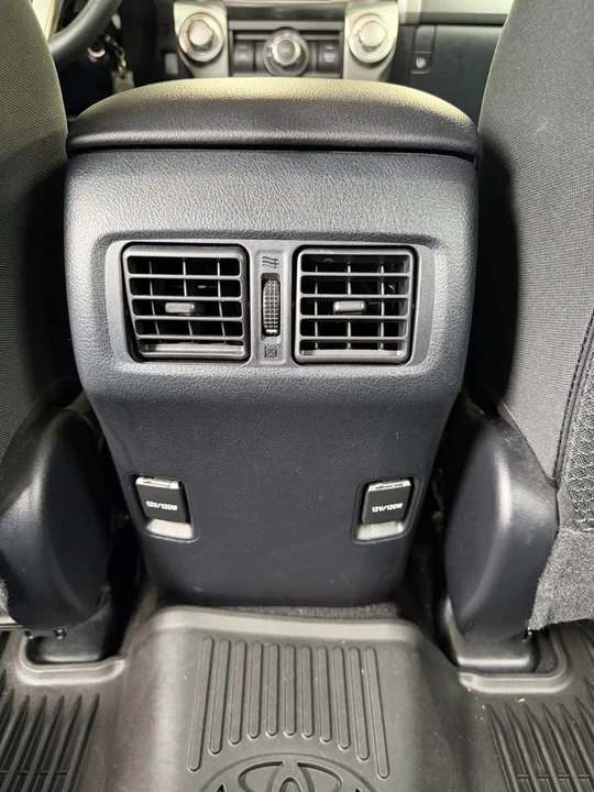 2019 Toyota 4Runner 5th Gen - Image 17 of 18