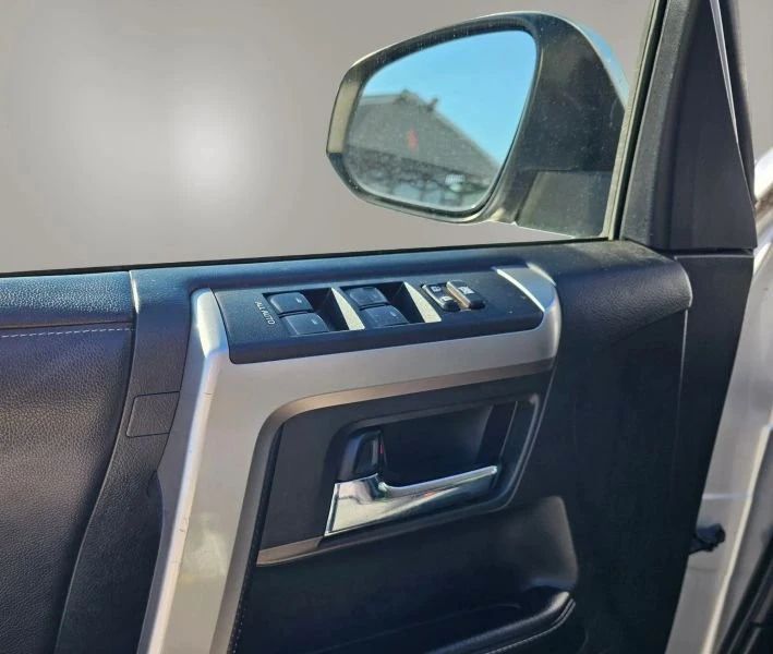 2019 Toyota 4Runner 5th Gen - Image 13 of 20