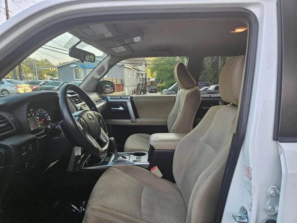 2019 Toyota 4Runner 5th Gen - Image 5 of 7