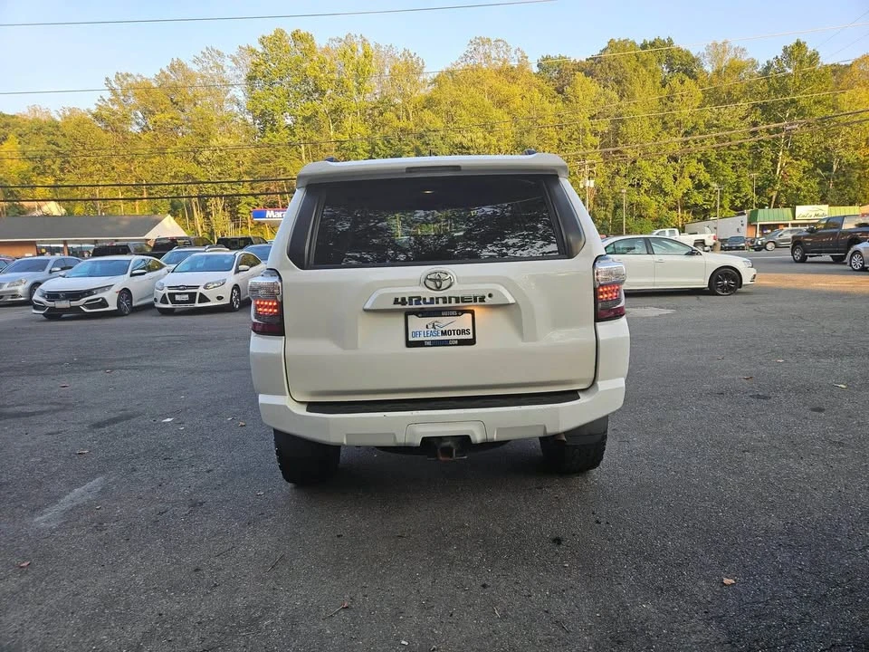 2019 Toyota 4Runner 5th Gen - Image 3 of 7