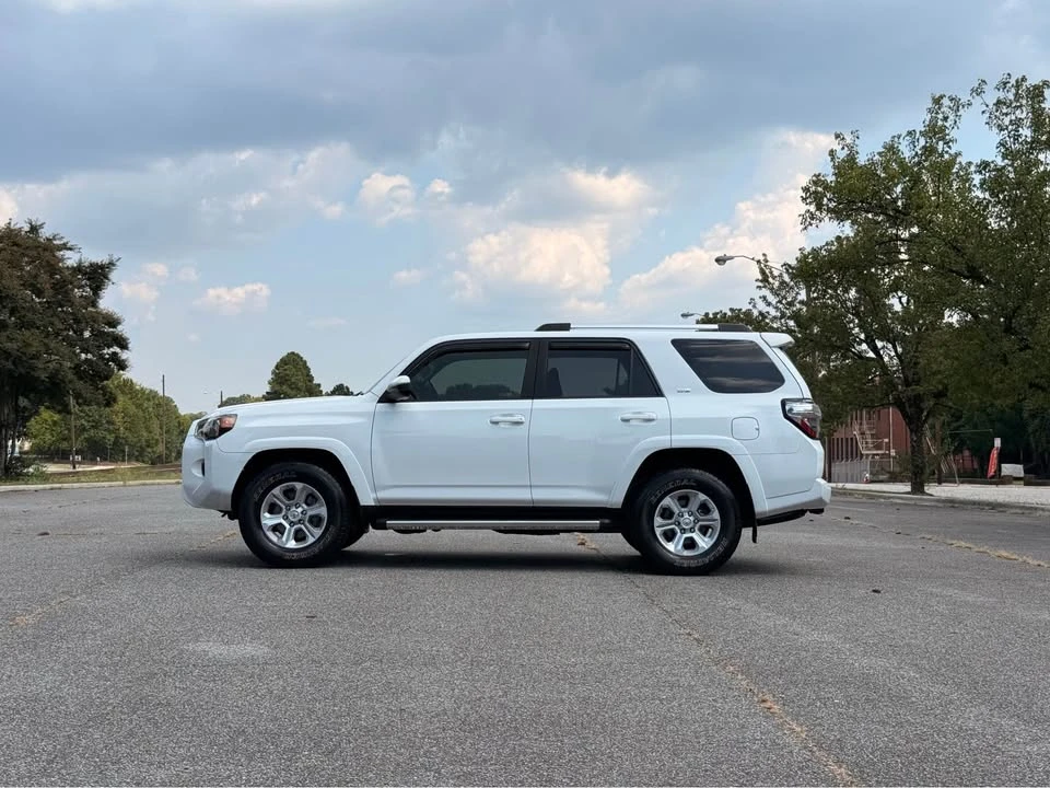 2019 Toyota 4Runner 5th Gen - Image 4 of 20