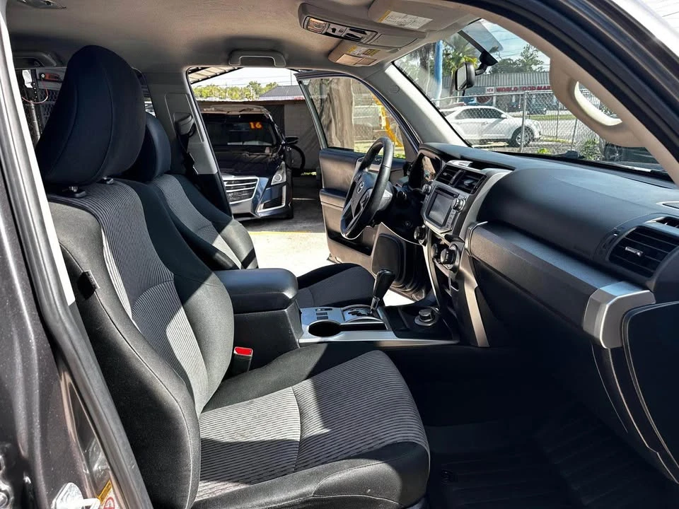 2019 Toyota 4Runner 5th Gen - Image 6 of 10