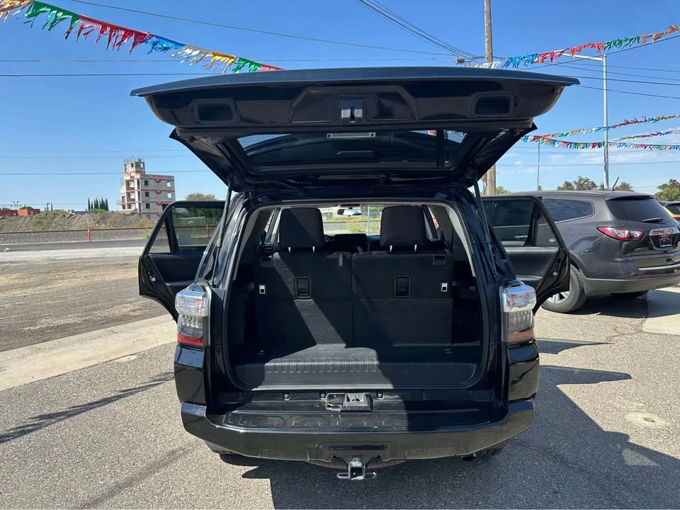 2019 Toyota 4Runner 5th Gen - Image 17 of 20
