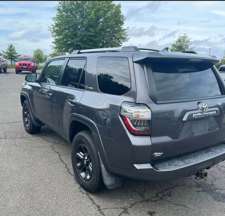 2019 Toyota 4Runner 5th Gen - Image 3 of 4