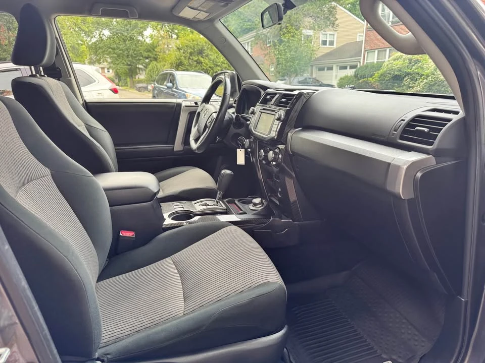 2019 Toyota 4Runner 5th Gen - Image 8 of 17